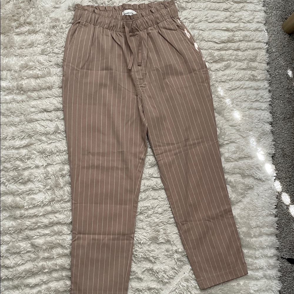 Abercrombie Pull-On Taper Pants